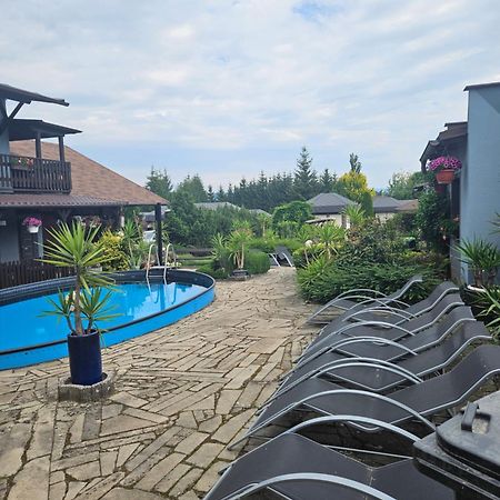 Hotel Areál Pauli Česká Skalice Exterior foto